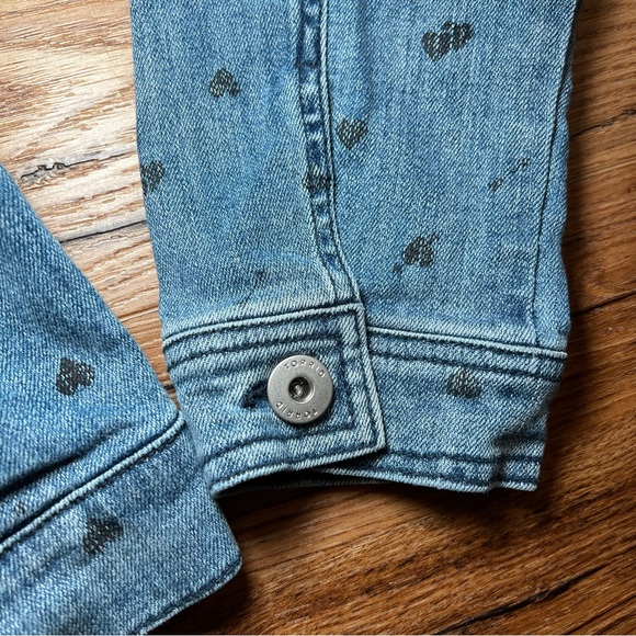 Torrid Medium-Wash Heart Arrows Denim Trucker Jacket SIZE 2 Sold Out Online - Picture 11 of 14